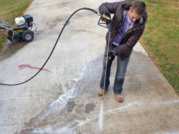 What to Spray On Concrete Before Pressure Washing