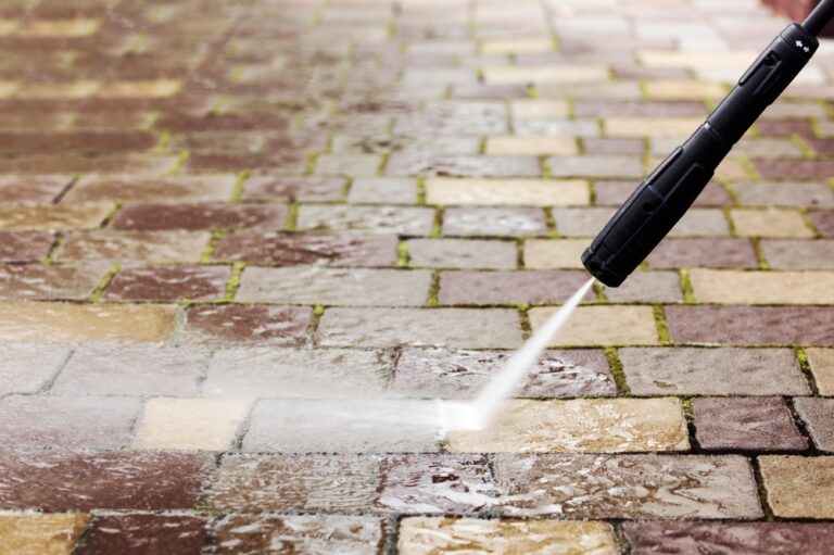 power washing sidewalk